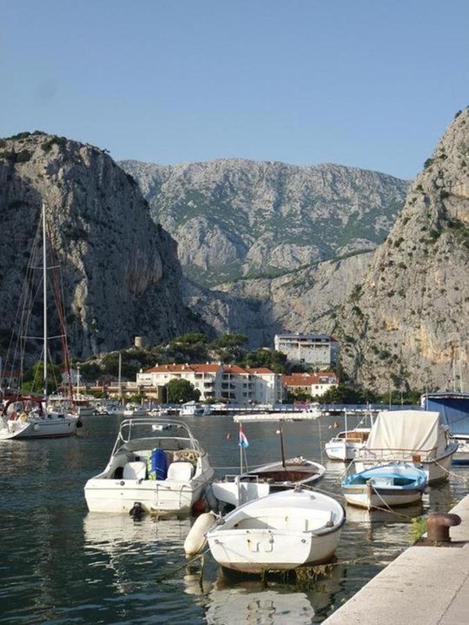 Villa Mama - Traditional Apartments In Omis, Free Parking Εξωτερικό φωτογραφία