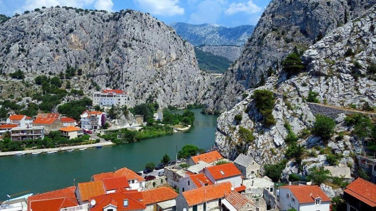Villa Mama - Traditional Apartments In Omis, Free Parking Εξωτερικό φωτογραφία
