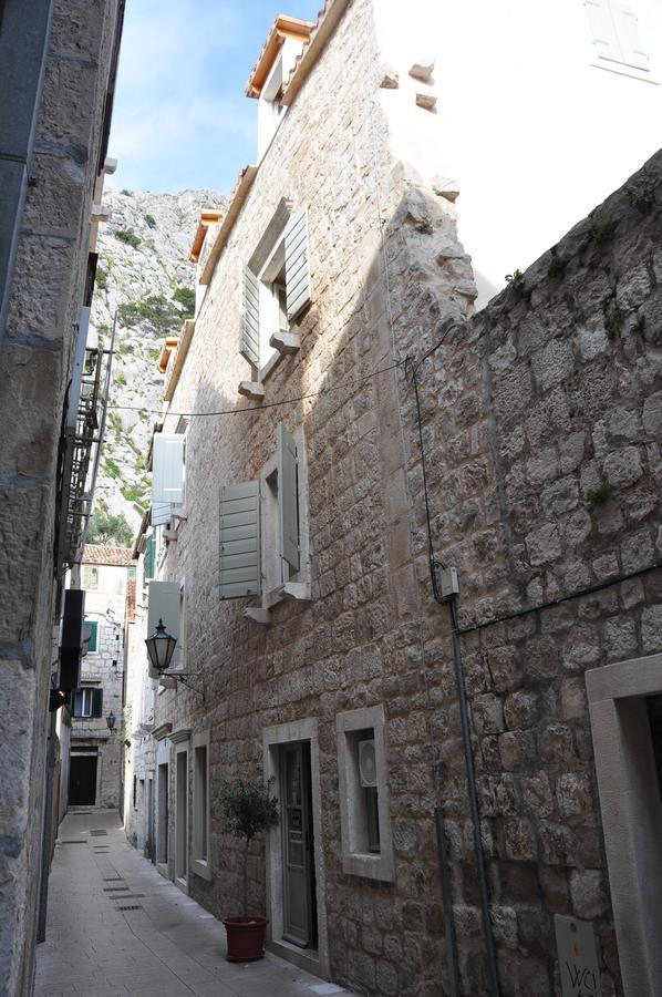 Villa Mama - Traditional Apartments In Omis, Free Parking Εξωτερικό φωτογραφία