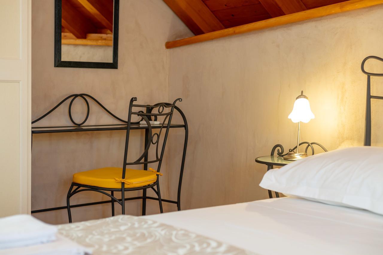 Villa Mama - Traditional Apartments In Omis, Free Parking Εξωτερικό φωτογραφία
